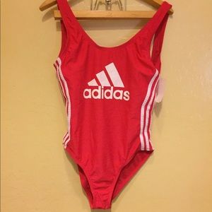 One piece bathing suite